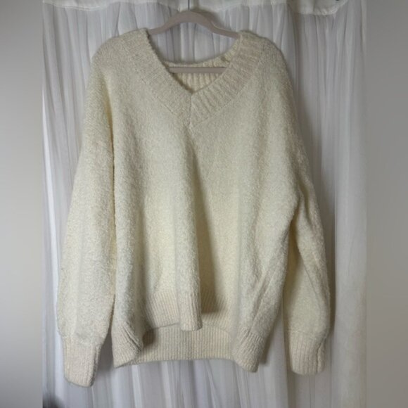 NWT Aerie Cream V-Neck Sweater - Picture 1 of 6